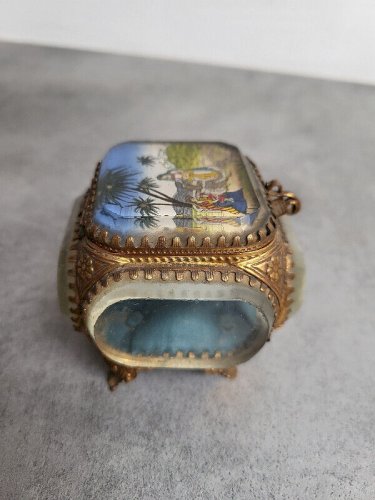 BOITE A BIJOUX EN VERRE BIZEAUTE DECORE