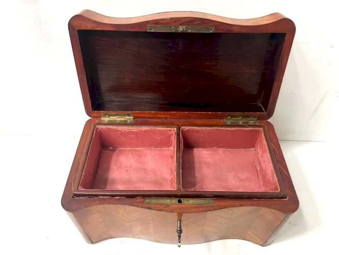 Boite a bijoux Napoléon en marqueterie de placage XIX siècle