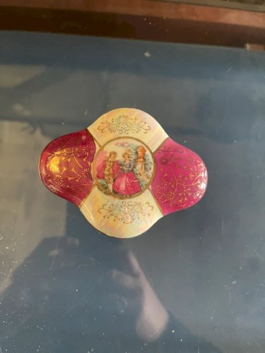 Boîte à bijoux porcelaine