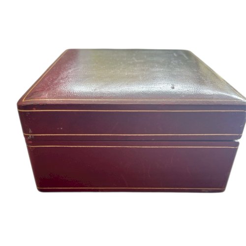 Boîte à bijoux T Anthony cuir bordeaux vintage luxe Italie clé velours New York