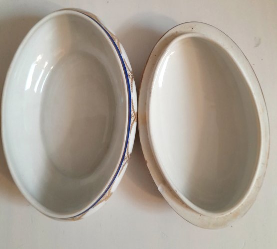 Boîte à bijoux/bonbonnière porcelaine Limoges
