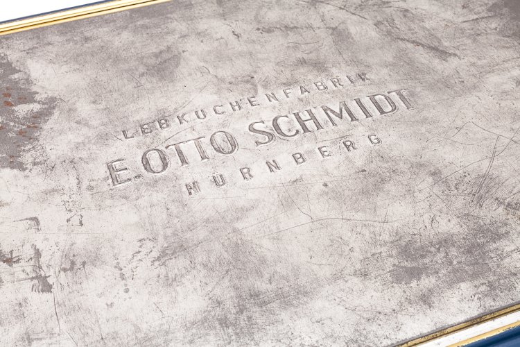 Boîte à biscuits en fer blanc par Otto Schmidt