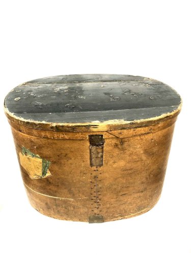 Boîte à chapeau ancienne – bois XIXe – étiquette chemin de fer – publicité
