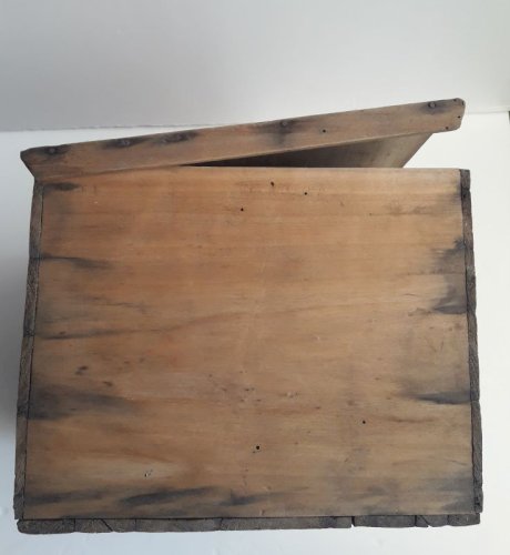 Boite à chapeau, coffret ancien en bois 1900