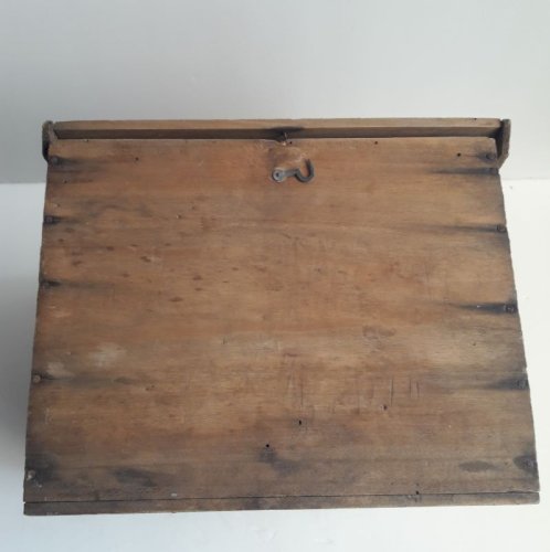 Boite à chapeau, coffret ancien en bois 1900