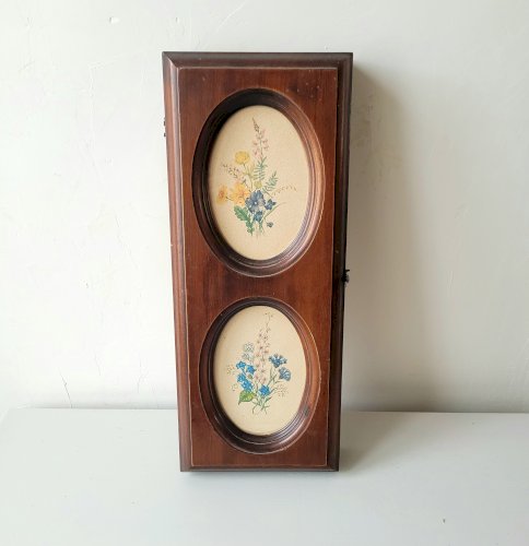 Boîte à clés en bois médaillons floraux