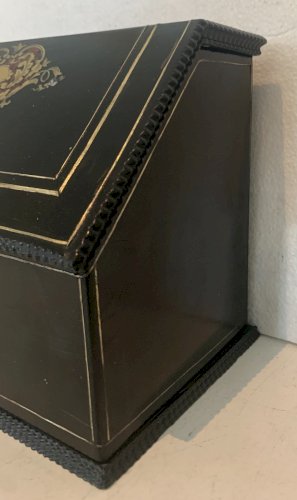 Boite a courrier Napoléon III en bois noir et marquèterie XIX siècle