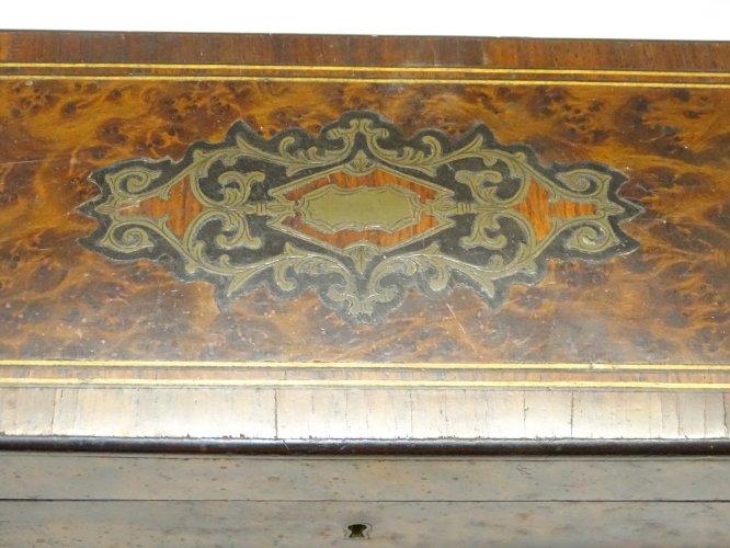 -BOITE A GANTS XIXe NAPOLEON III LOUPE DE THUYA & BOIS de ROSE CARTOUCHE     D