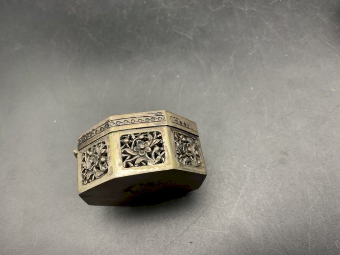 Boite à Grillon Ajouré Indochine Asie