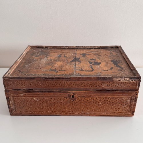 Boite à ouvrage coffret en marqueterie de paille décor de Bretons XIXe M3682