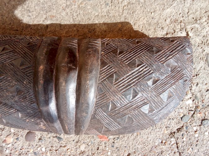 Boite Africaine ancienne de la tribu Kuba 