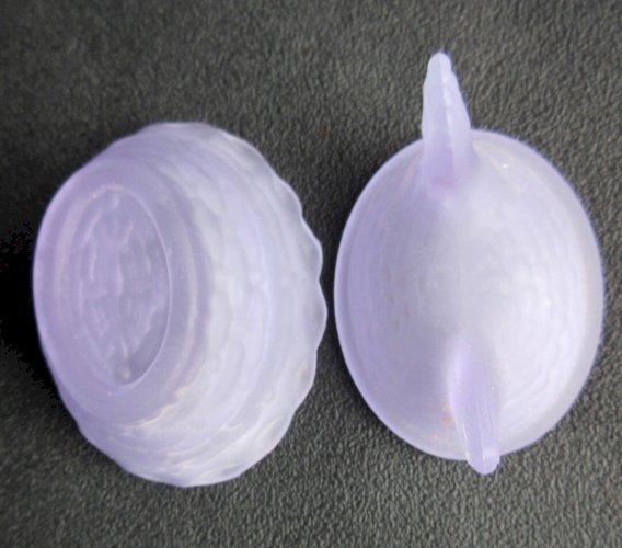 boite barbotine, Poule sur son nid, salière verre opalin parme, Vallérysthal