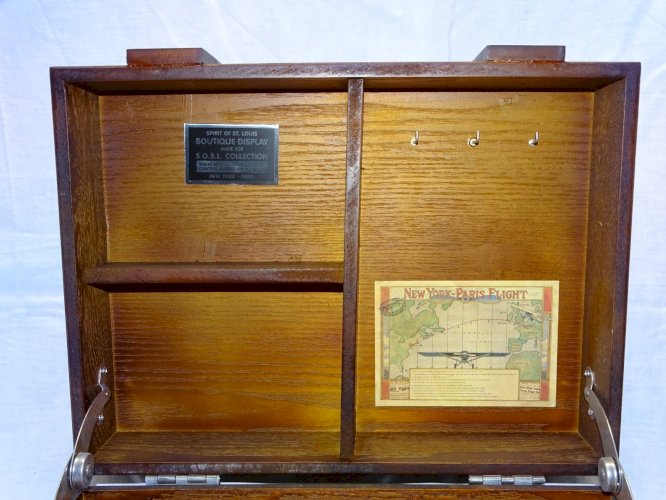 - BOITE BOIS SPIRIT OF SAINT LOUIS CARGO S.O.S.L. COLLECTION NEW-YORK PARIS    D
