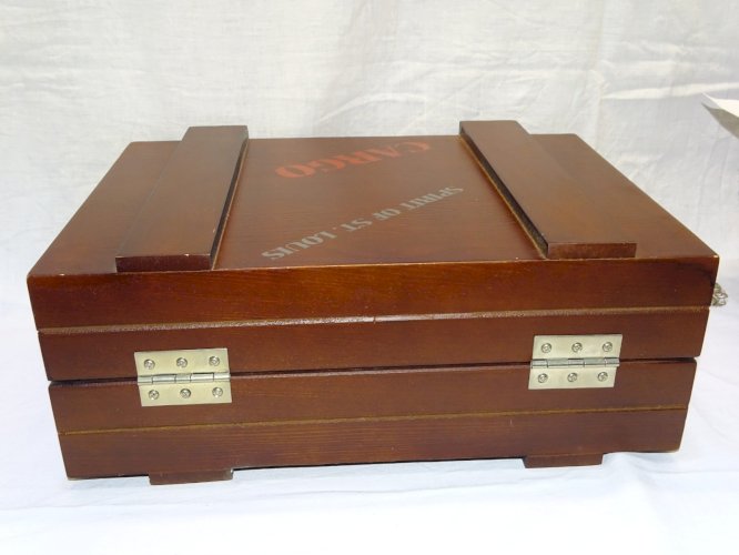 - BOITE BOIS SPIRIT OF SAINT LOUIS CARGO S.O.S.L. COLLECTION NEW-YORK PARIS    D