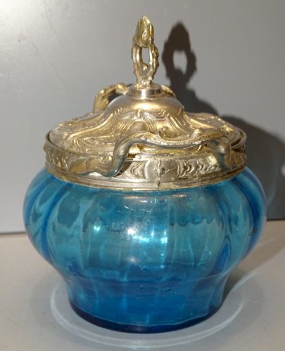 -BOITE BONBONNIERE VERRE BLEU COUVERCLE REGULE Argenté COLLECTION DECO VITRINE D