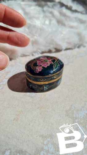 Boite cloisonnée - émaillée - pilulier