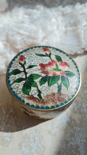 Boite cloisonnée - émaillée - pilulier