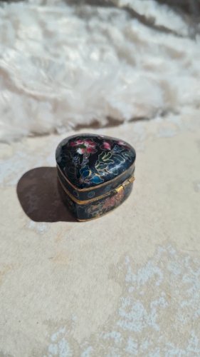 Boite cloisonnée - émaillée - pilulier