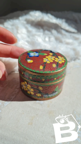 Boite cloisonnée - émaillée - pilulier