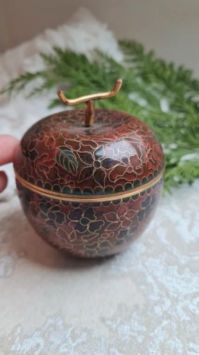 Boite cloisonnée - pomme - émaillée