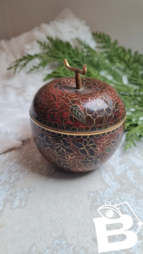 Boite cloisonnée - pomme - émaillée