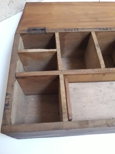 boite coffret bois ancien 46,2x19,3cm compartimentée pêche rangement ref618