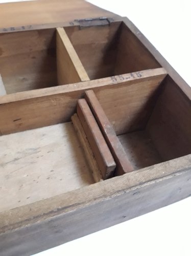 boite coffret bois ancien 46,2x19,3cm compartimentée pêche rangement ref618