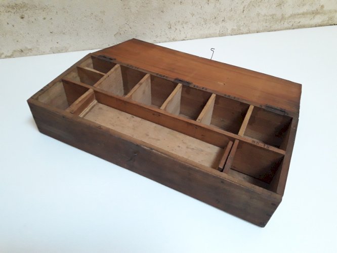 boite coffret bois ancien 46,2x19,3cm compartimentée pêche rangement ref618