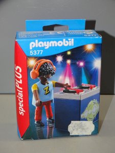 COMPLETE PLAYMOBIL BOX 5377 SPECIAL PLUS NEVER OPENED TOY COLLECTION D