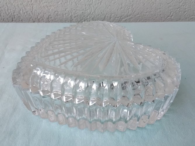 Boite cœur en cristal             