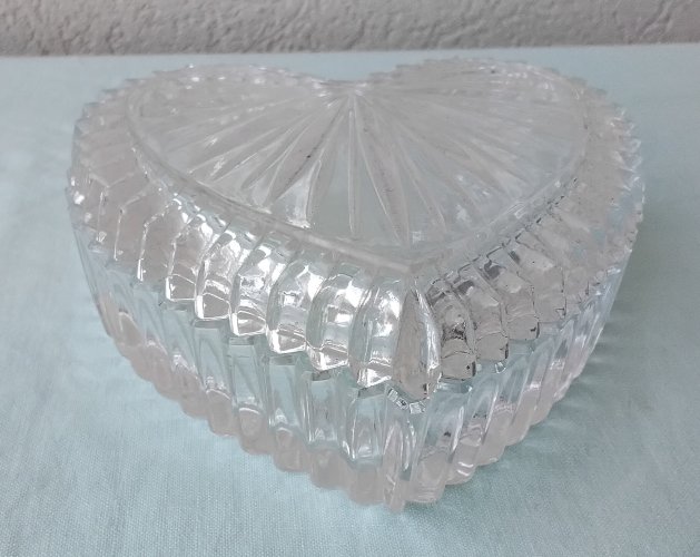 Boite cœur en cristal             