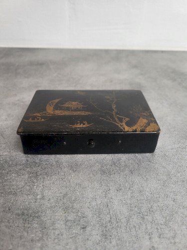 BOITE DE BUREAU BOITE A TIMBRES TROMBONNE EN LAQUE ASIATIQUE N° 3