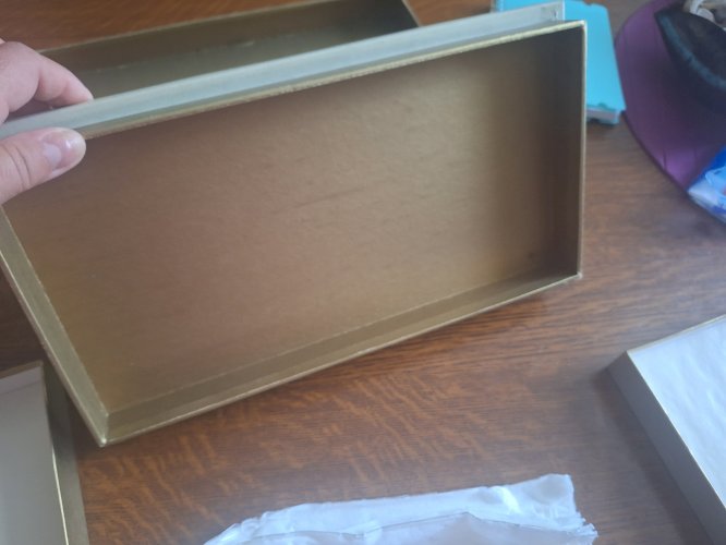 Boîte de rangement réception avec ses serviettes de table inclus