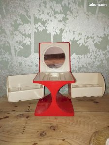 Boîte de voyage maquillage vintage années 70 – Made in Japon – plastique dur – rare orange et beige – très bel état