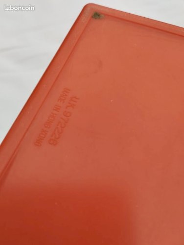 Boîte de voyage maquillage vintage années 70 – Made in Japon – plastique dur – rare orange et beige – très bel état