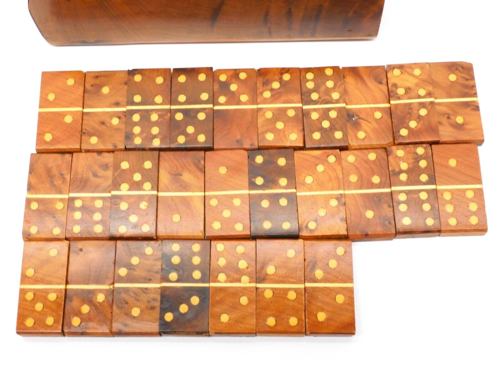 Ancienne Boîte De Dominos En Bois Loupe - Jeu De Société Vintage - Collection