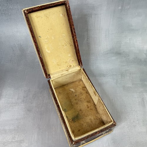 Boite écrin coffret ancien GUERLAIN vide carton de parfum