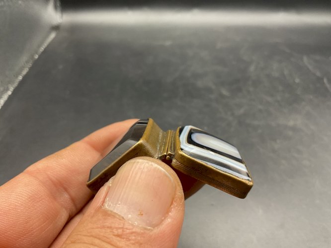 BOITE en Agate XIXème  Coffret pilulier Napoléon III