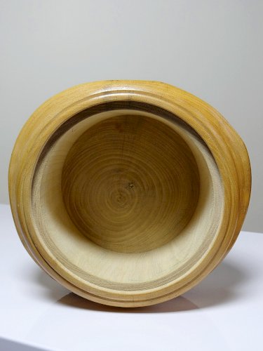 Boite en bois tourné clair vintage