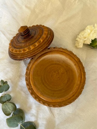 Boîte en bois vintage