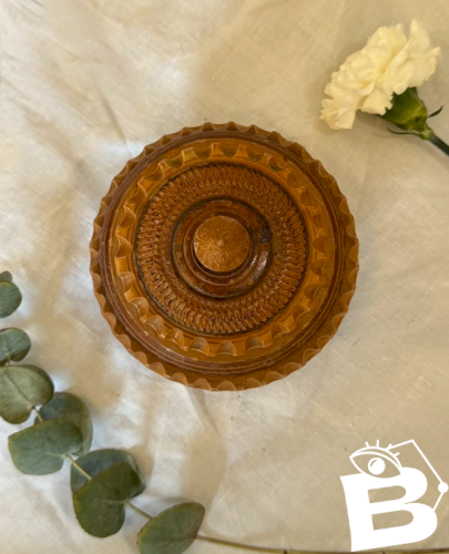 Boîte en bois vintage