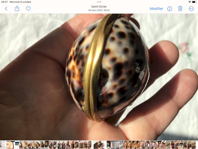 Boite en coquillage nacre pour chapelet  rosaire rosary box aumônière