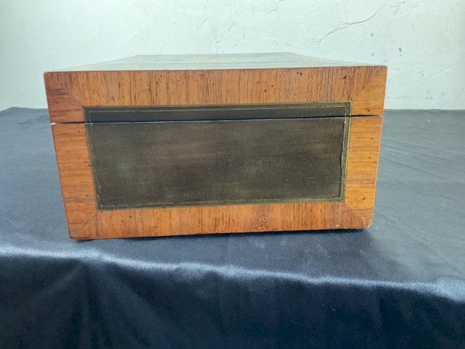 BOÎTE en Marqueterie Coffret avec rangement intérieur Napoléon III  XIX -XX .