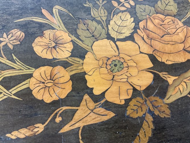 BOÎTE en Marqueterie Coffret avec rangement intérieur Napoléon III  XIX -XX .