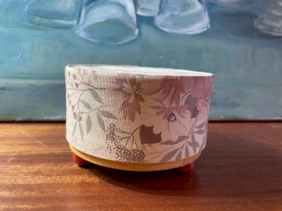 Boîte en tissus ancienne