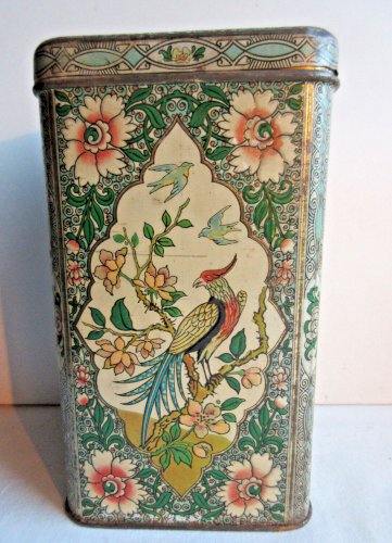 Boite en tôle lithographiée, Oiseaux et Personnages japonisant en relief, XIXème
