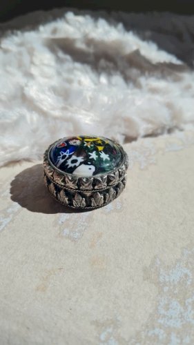Boite Millefiori , verre de Murano et métal argenté- pilulier