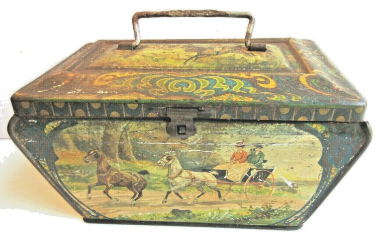 Boite publicitaire 1900 Art Nouveau, tôle lithographiée au décor de chevaux