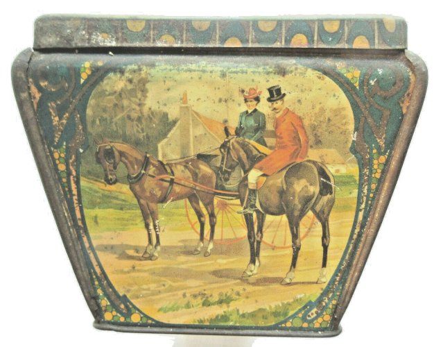 Boite publicitaire 1900 Art Nouveau, tôle lithographiée au décor de chevaux