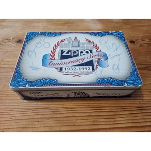 Boite Publicitaire en Tole des Briquets Zippo